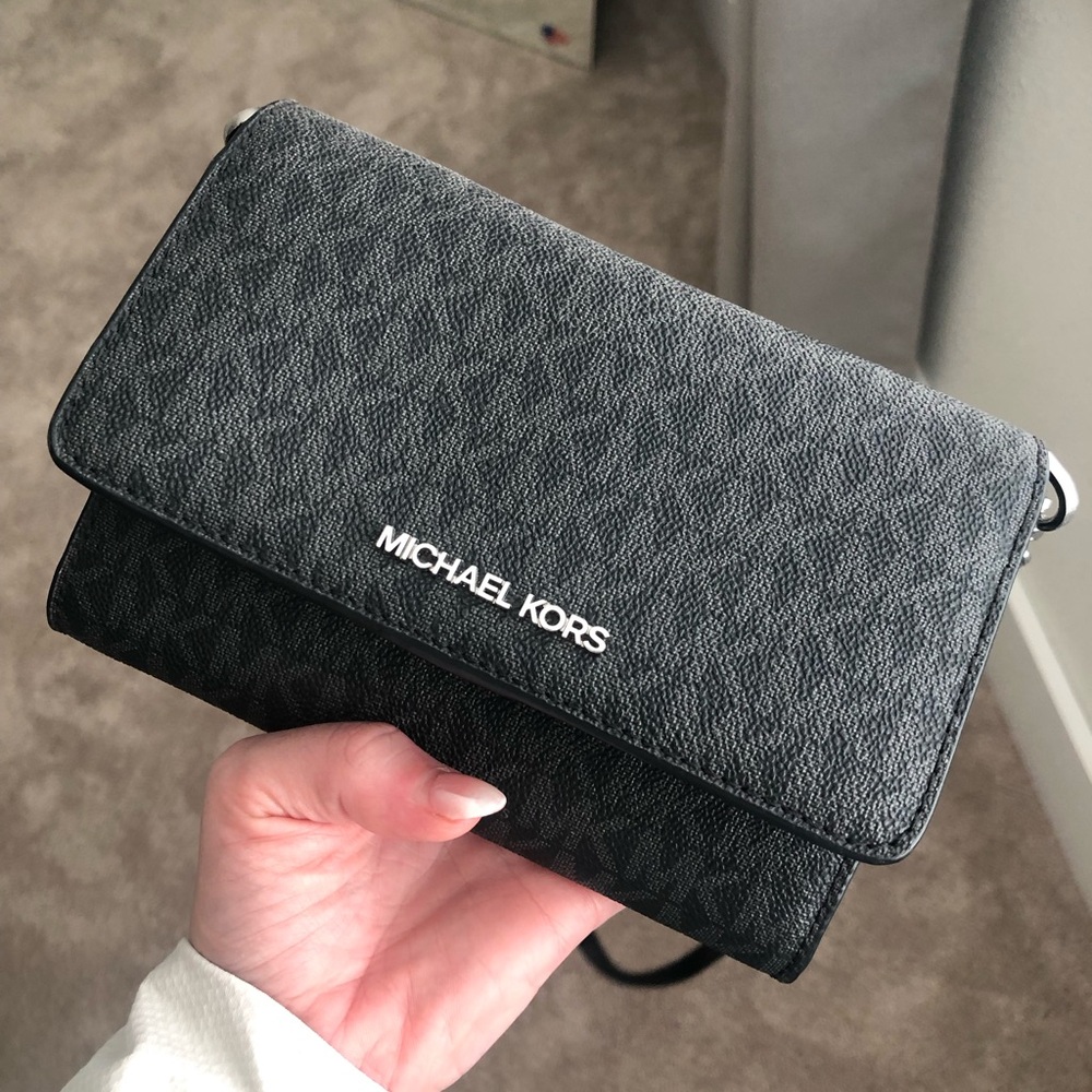 Michael Kors Black Signature Logo Crossbody Wallet